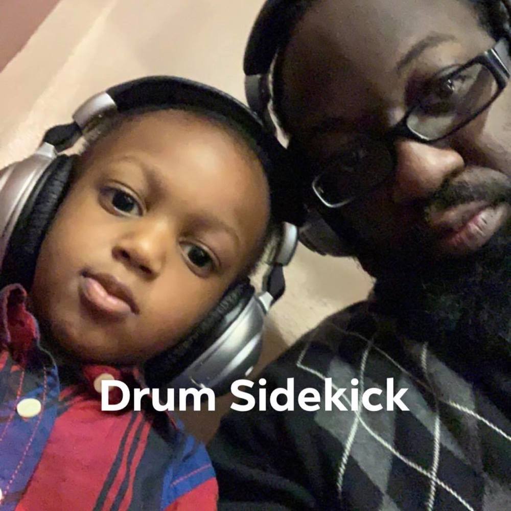 Meet your Posher, Gregory